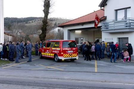 PREDAJA GASILSKEGA VOZILA PGD ZAGORJE 13.3.2024 - Valter Leban-1204